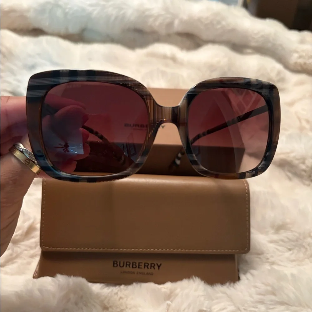 stylish burberry